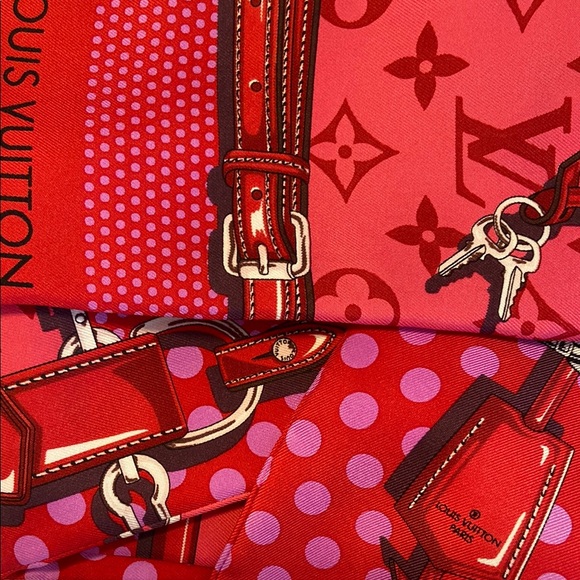 Louis Vuitton Bandeau Red and Pink Women's Scarf - Picture 7 of 10